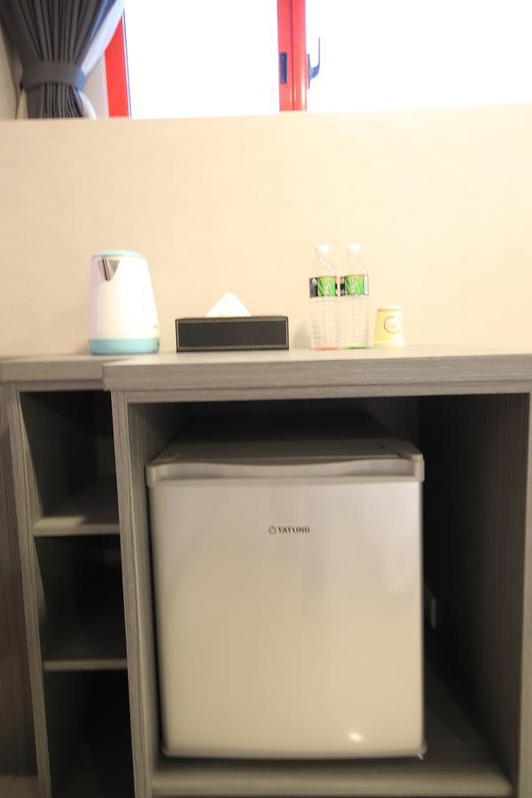 花蓮亮君經典民宿1館加2館民宿-東大門夜市-電梯包棟bright King Homestay Hualien Eksteriør billede